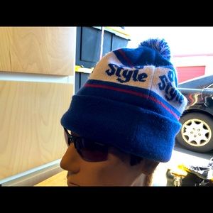 Space Craft “Old Style”Men’s Blue White Knitting Beanie Winter Hats Size One